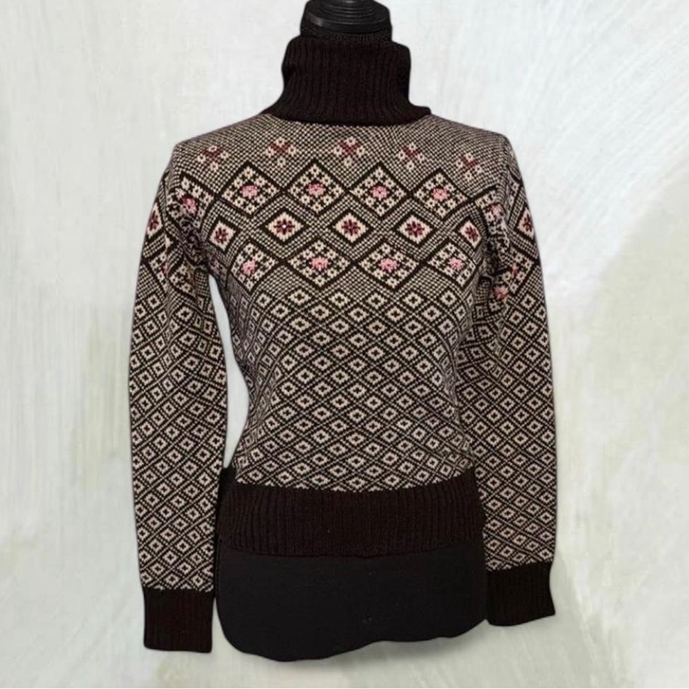 Dex Brown and Cream Geometric Turtleneck Sweater